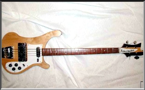 Rickenbacker Model 4001C64S