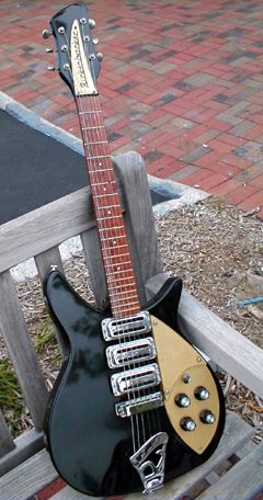 Rickenbacker Model 320B