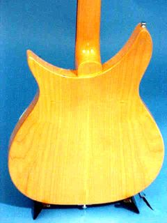 Rickenbacker Model 325