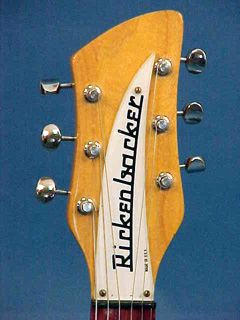 Rickenbacker Model 325