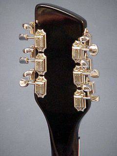 Rickenbacker Model 381/12V69