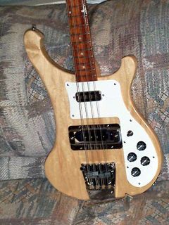 Rickenbacker Model 4003S/8