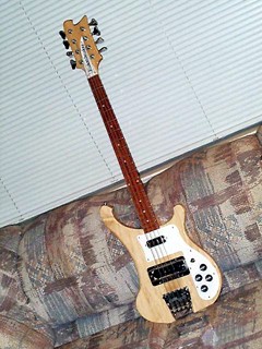 Rickenbacker 4003S/8