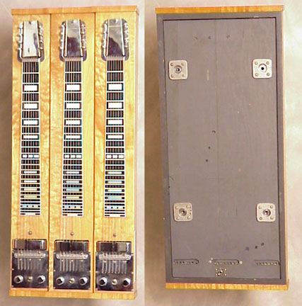 Rickenbacker Model Consol 758